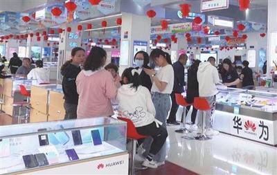 后高考經濟持續升溫各類電子產品迎來銷售旺季