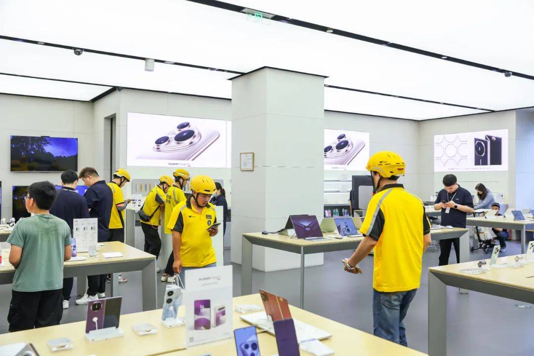 從“坐等客來”到“主動(dòng)觸達(dá)”,商家在閃購(gòu)找到增長(zhǎng)錨點(diǎn)